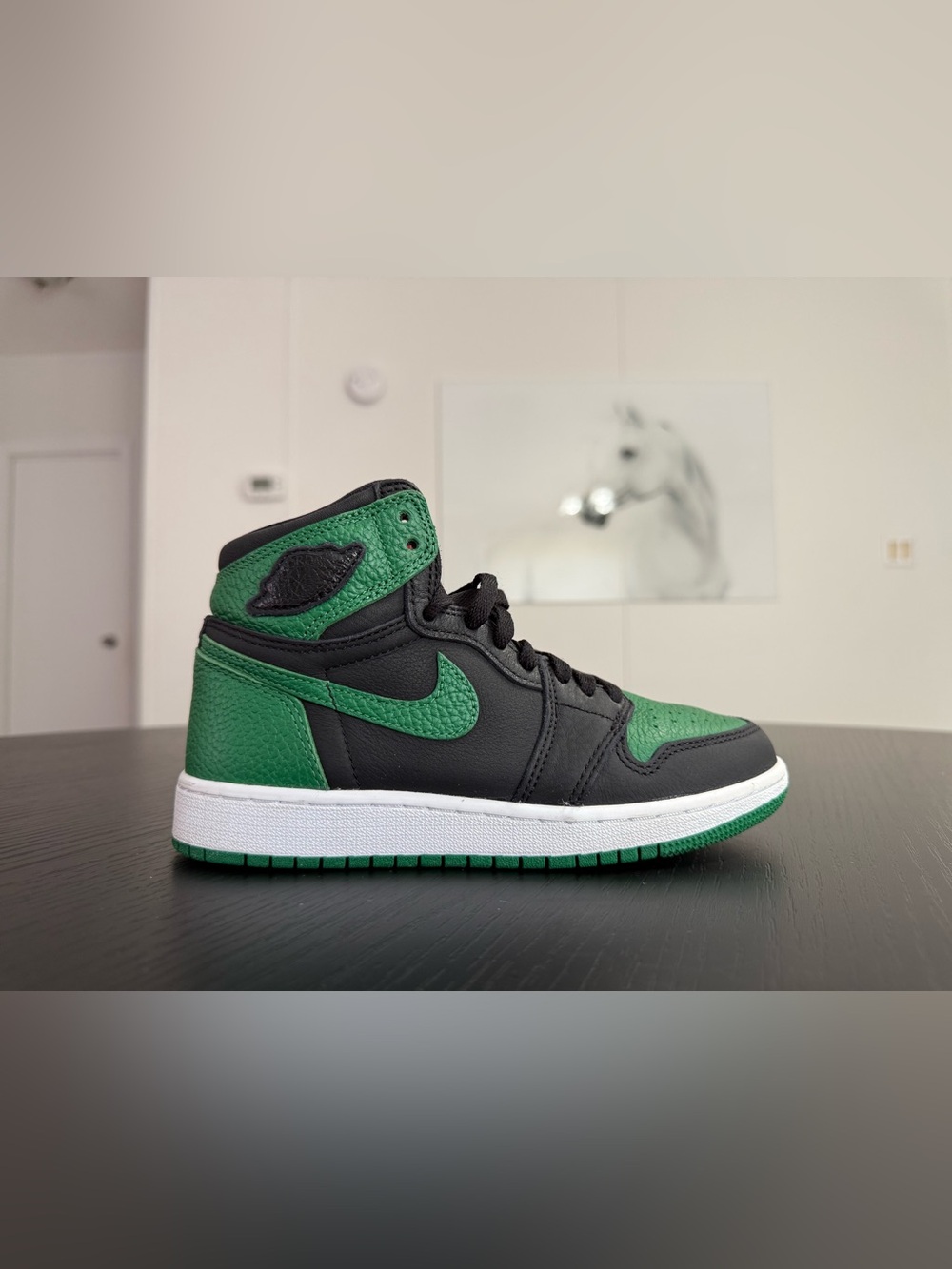 EUC Nike Air Jordan Retro 1 High OG "Pine Green 2.0" 575441-030 kids youth 3.5